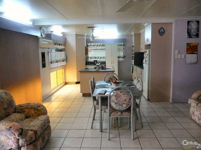 28 Conway Street, Collinsville QLD 4804