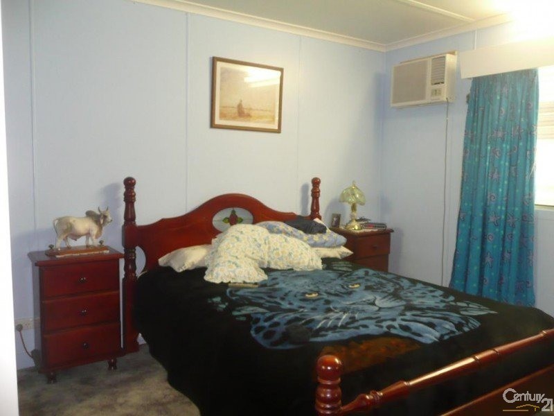 28 Conway Street, Collinsville QLD 4804