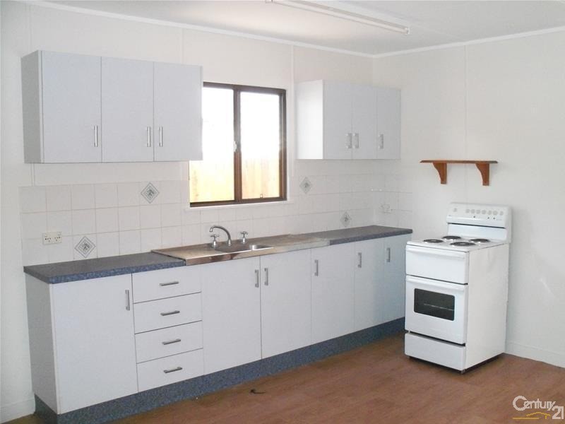 36A Poole Street, Bowen QLD 4805