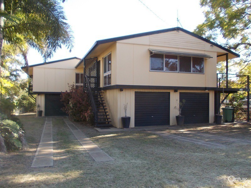 18 Seventh Avenue, Scottville QLD 4804