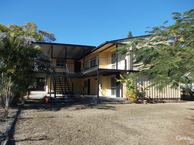 18 Seventh Avenue, Scottville QLD 4804