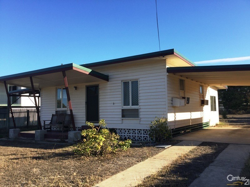 73 Tracey Street, Bowen QLD 4805