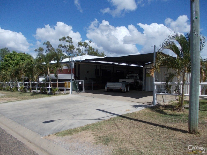 1 Fairway Street, Collinsville QLD 4804