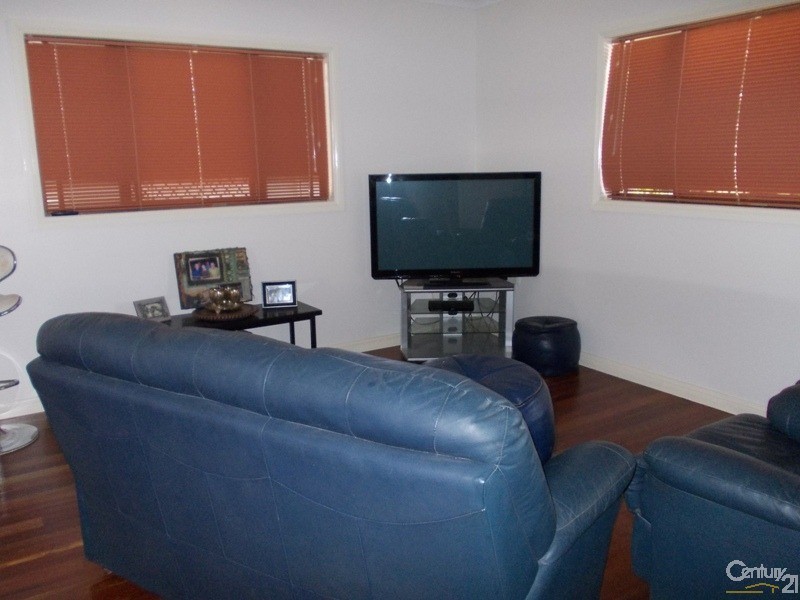 1 Fairway Street, Collinsville QLD 4804