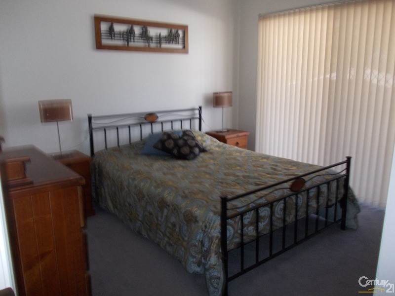 1 Fairway Street, Collinsville QLD 4804