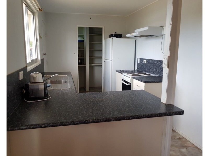 5 Ninth Avenue, Scottville QLD 4804