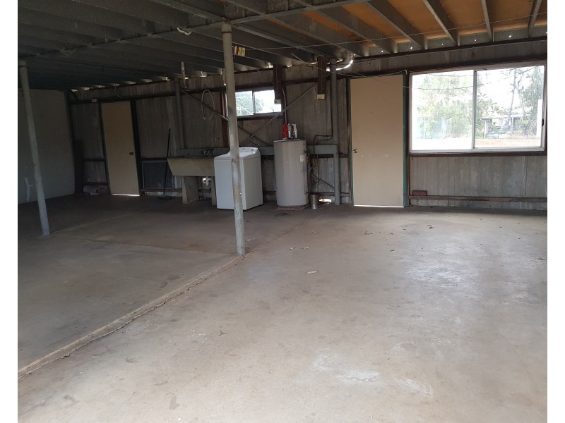 5 Ninth Avenue, Scottville QLD 4804