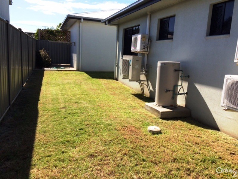 1/14 Belgravia Road, Bowen QLD 4805