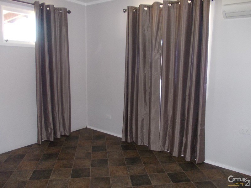 6 Davidson Street, Collinsville QLD 4804