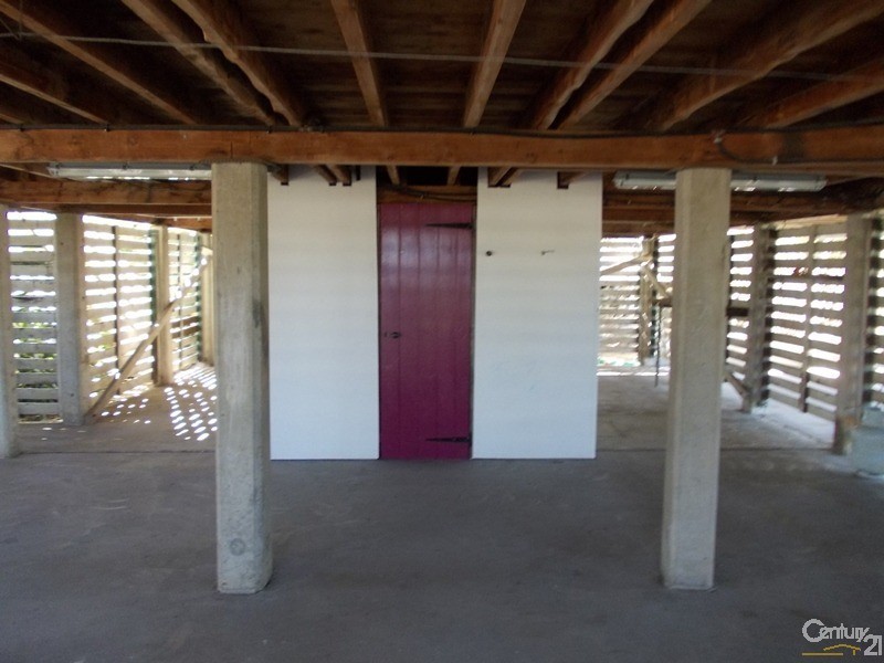 6 Davidson Street, Collinsville QLD 4804