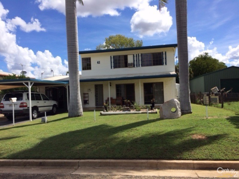 41 Belmore Street, Collinsville QLD 4804