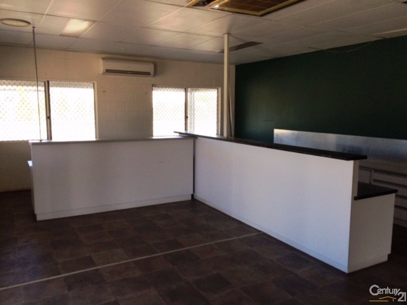 59 West St, Bowen QLD 4805