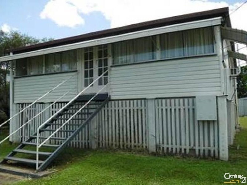 19 Aberdeen Street, Collinsville QLD 4804