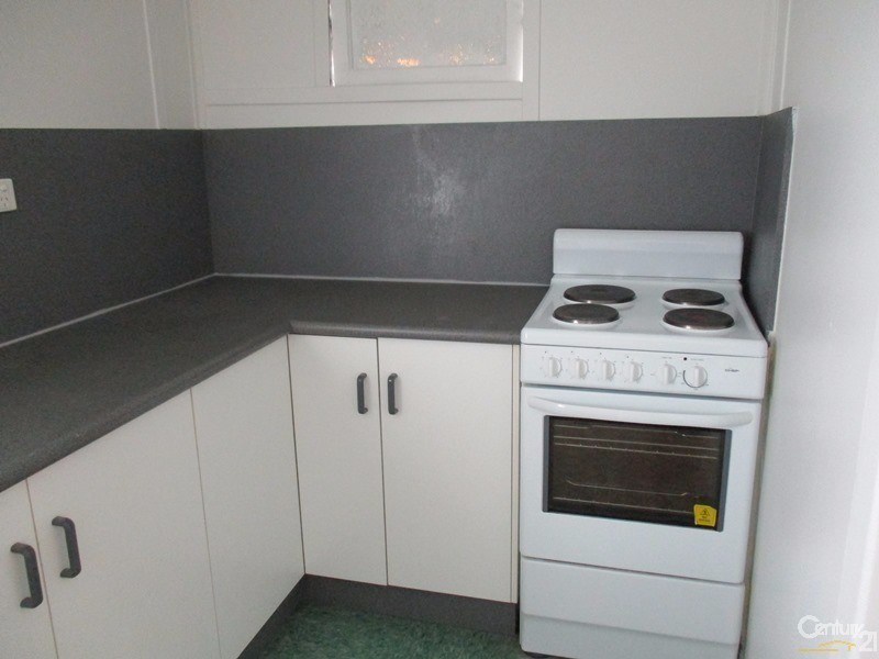 19 Aberdeen Street, Collinsville QLD 4804