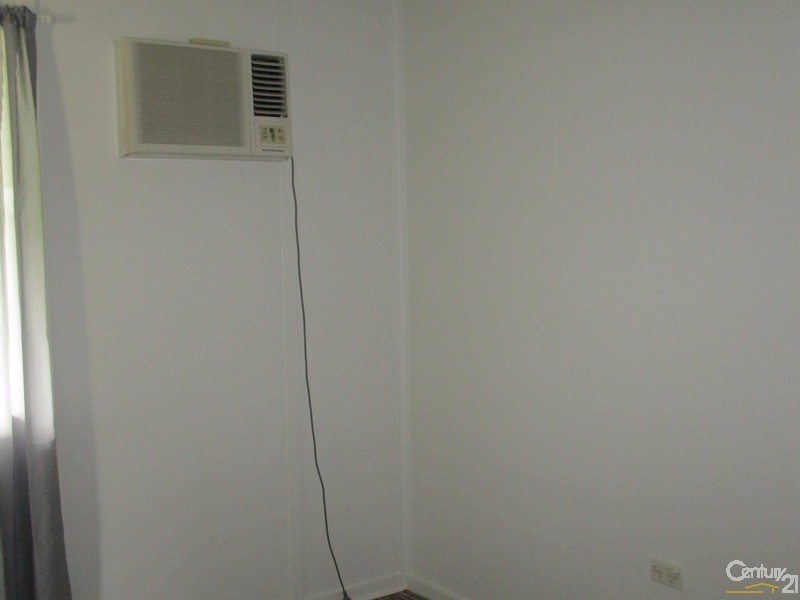 19 Aberdeen Street, Collinsville QLD 4804