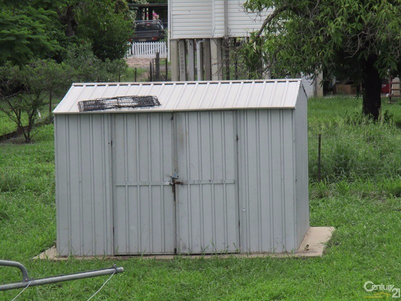 19 Aberdeen Street, Collinsville QLD 4804