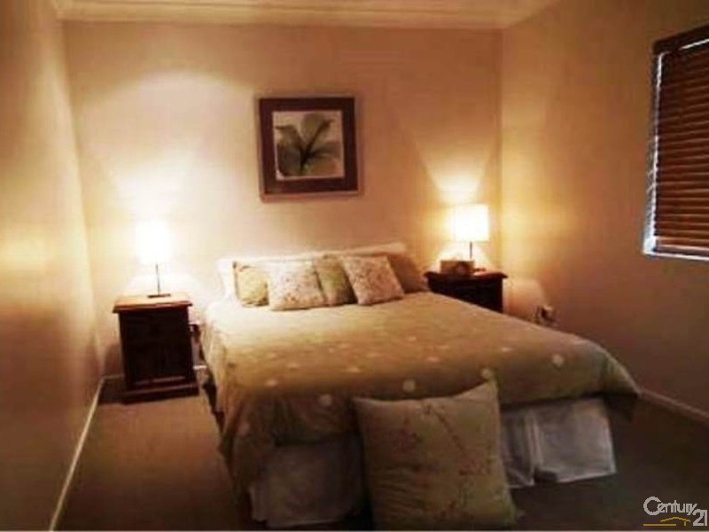 2 87a Horseshoe Bay Road, Bowen QLD 4805