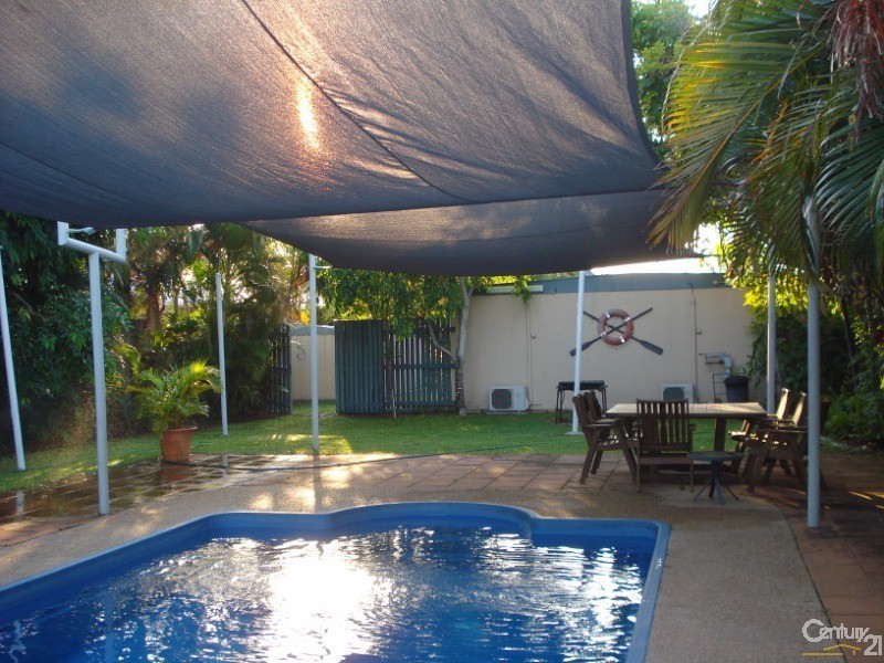 93 Horseshoe Bay Road, Bowen QLD 4805