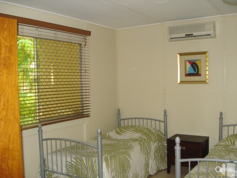 93 Horseshoe Bay Road, Bowen QLD 4805