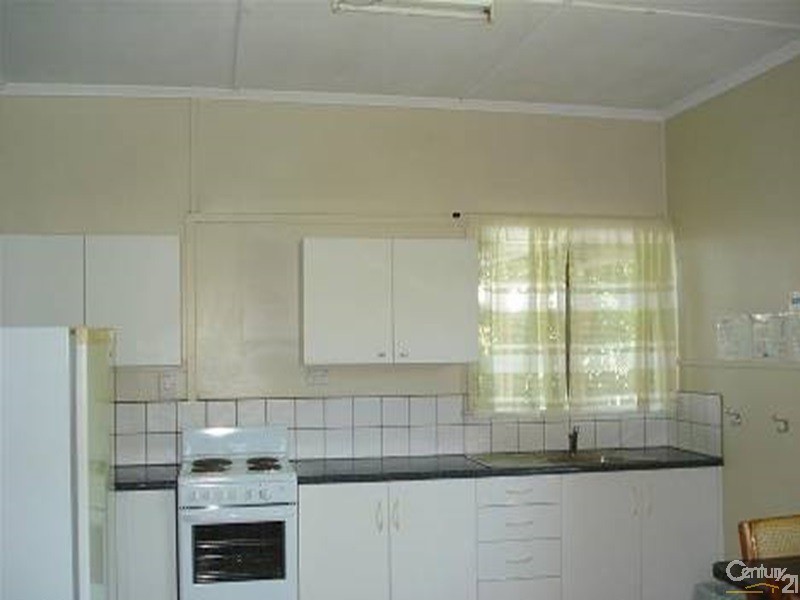 93 Horseshoe Bay Road, Bowen QLD 4805