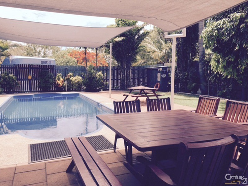 93 Horseshoe Bay Road, Bowen QLD 4805