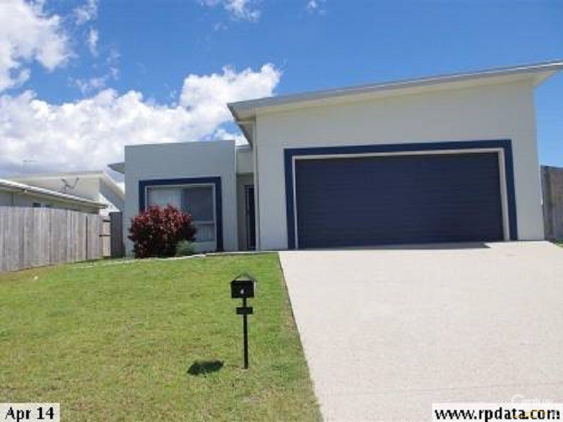 4 Sapphire Crescent, Bowen QLD 4805