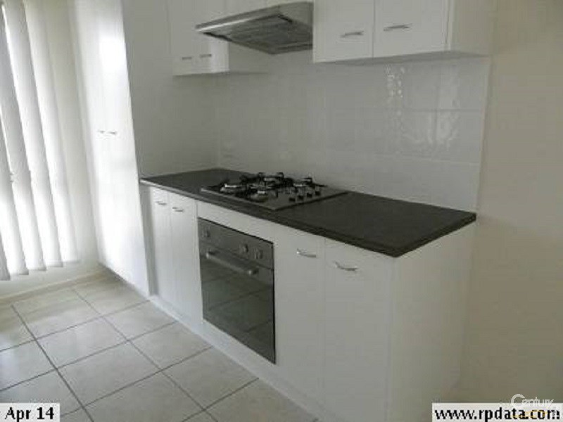 4 Sapphire Crescent, Bowen QLD 4805