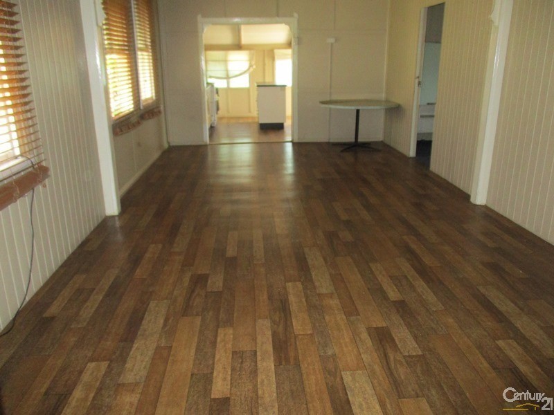 7 Short Street, Collinsville QLD 4804