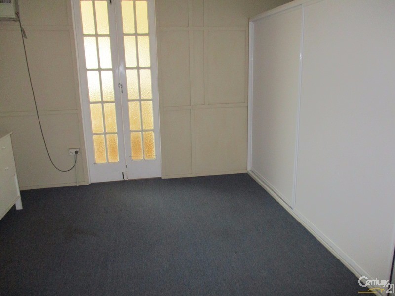 7 Short Street, Collinsville QLD 4804