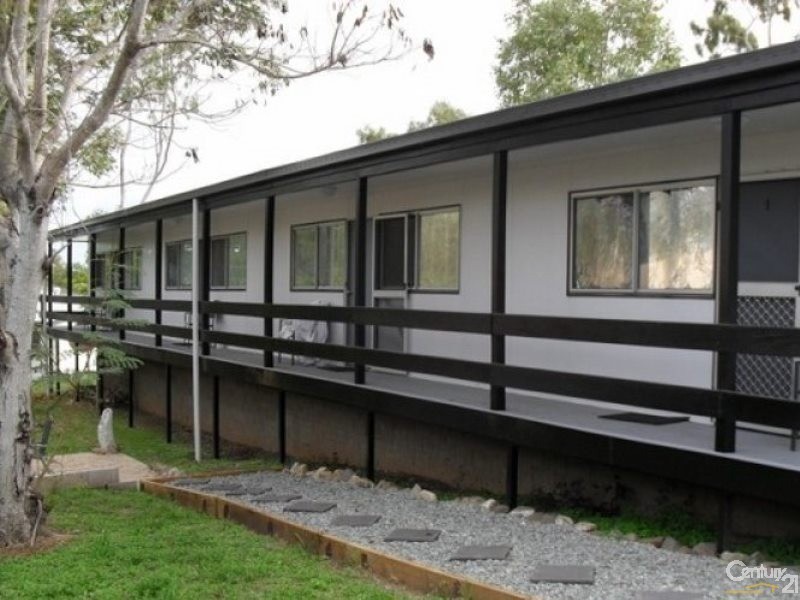 2/17 Collin Road, Collinsville QLD 4804