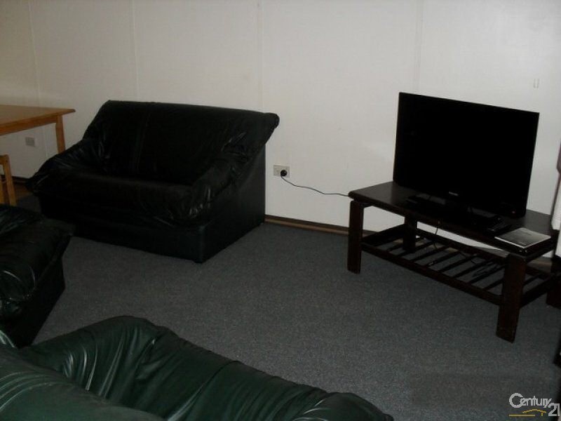 2/17 Collin Road, Collinsville QLD 4804