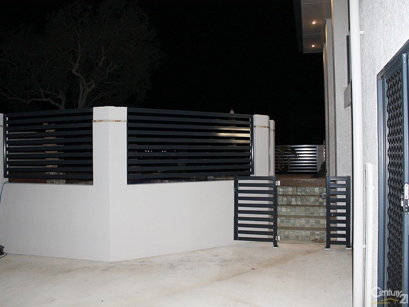 8 Fairway Drive, Bowen QLD 4805