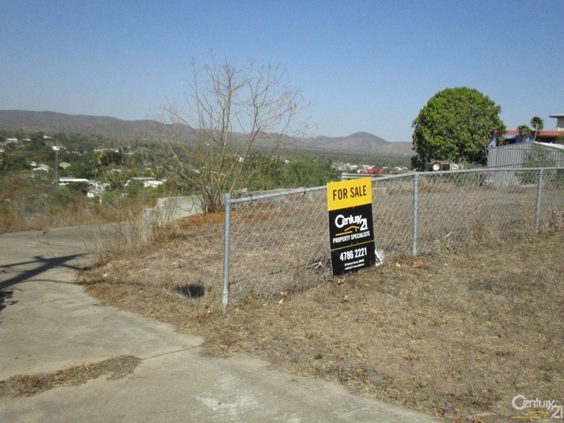 15 Ruff Court, Collinsville QLD 4804