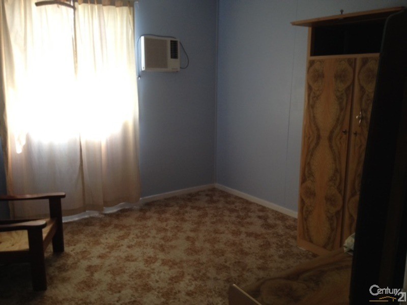 28 Gralton Street, Collinsville QLD 4804