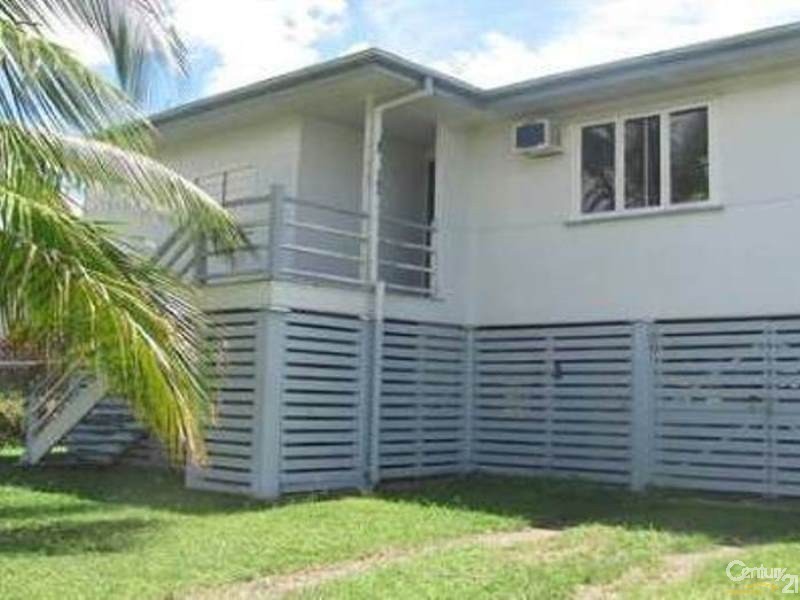 26 Gralton Street, Collinsville QLD 4804