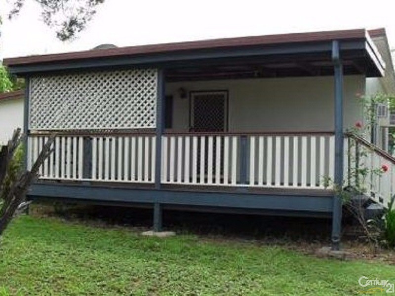 28 Henderson Street, Collinsville QLD 4804