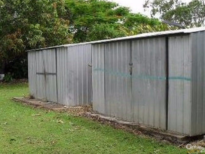 28 Henderson Street, Collinsville QLD 4804