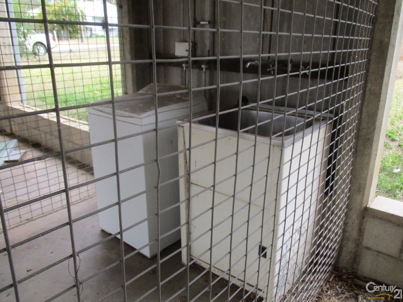 1/7 Redhill Road, Collinsville QLD 4804