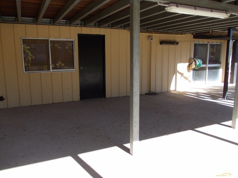 18 Seventh Avenue, Scottville QLD 4804