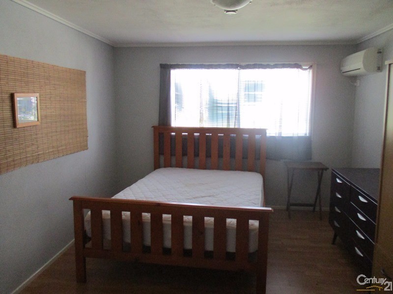 24 Seventh Avenue, Scottville QLD 4804