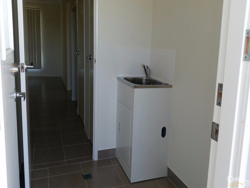 19 Baker Street, Bowen QLD 4805