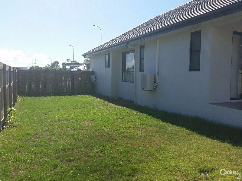 19 Baker Street, Bowen QLD 4805