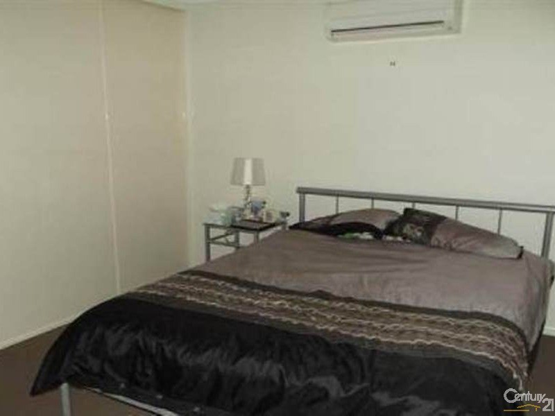 20 Walker Street, Collinsville QLD 4804