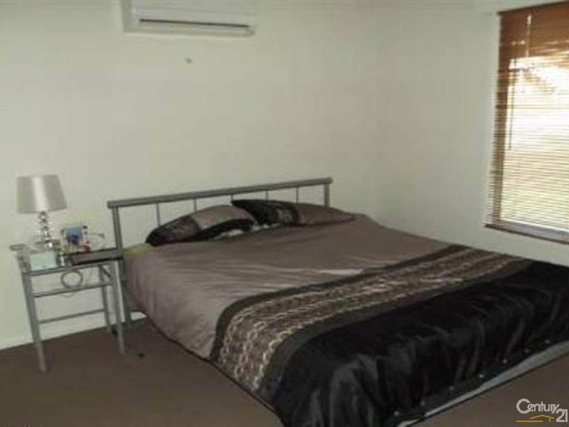 20 Walker Street, Collinsville QLD 4804