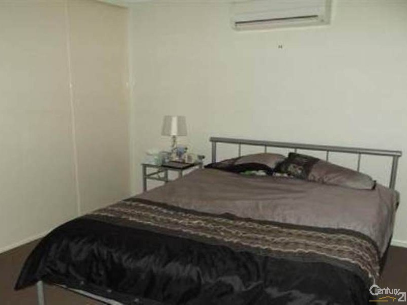 20 Walker Street, Collinsville QLD 4804