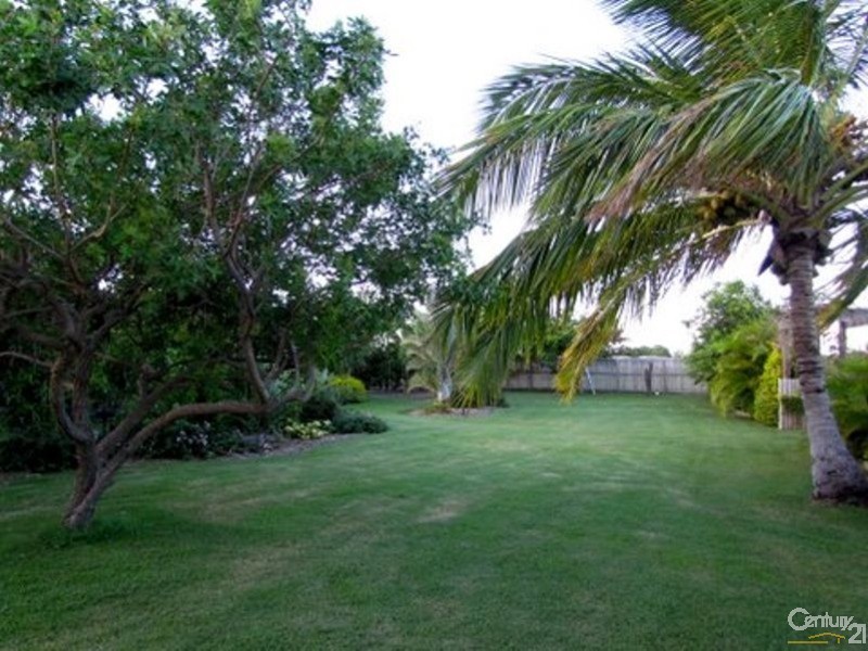 44  Avoca Road, Bowen QLD 4805