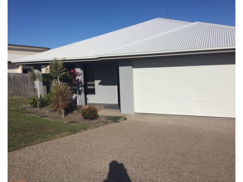 17 Yardley Court, Bowen QLD 4805