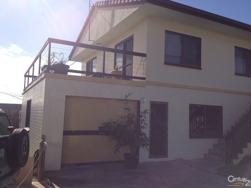 1/10 Sinclair Street, Bowen QLD 4805