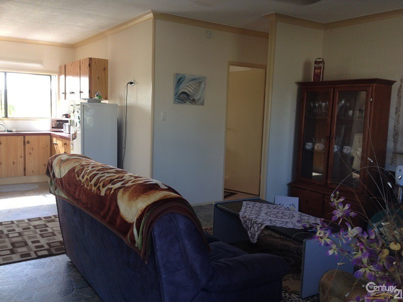 1/10 Sinclair Street, Bowen QLD 4805