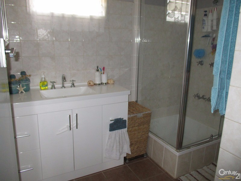 28 Eleventh Avenue, Scottville QLD 4804